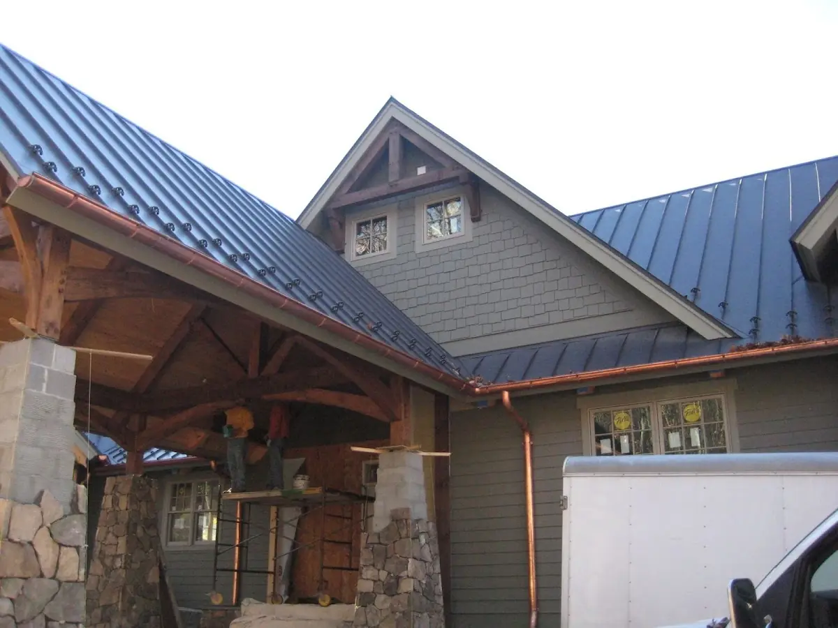 Craftsman Roofing team delivering quality roofing work in Palos Verdes Peninsula